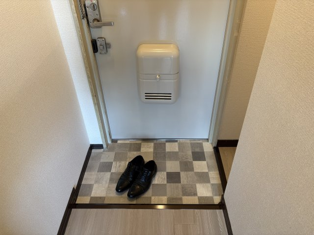 【玄関】