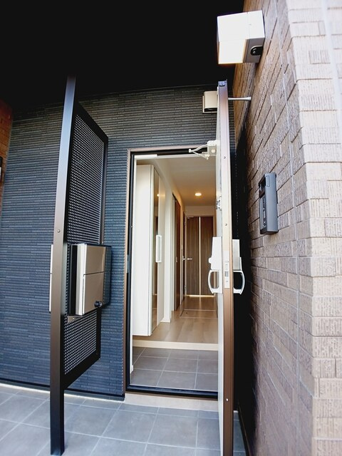 デフィ高埇の玄関|玄関