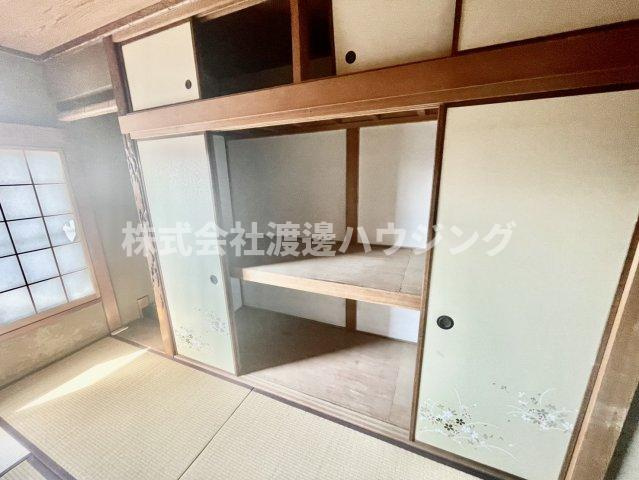 瓜破東4丁目貸家の収納