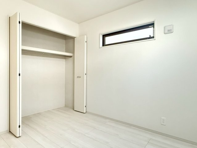 川越市南大塚4丁目　未入居一戸建て　4号棟の洋室|落ち着いた色調の洋室です