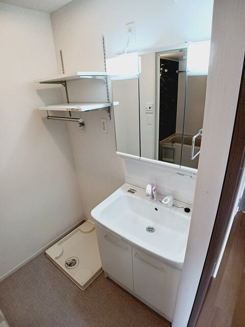 デフィ高埇の洗面所|洗面所