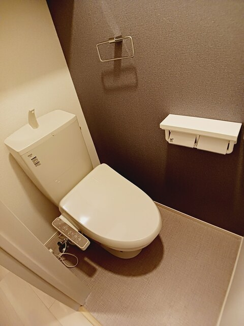 デフィ高埇のトイレ|トイレ