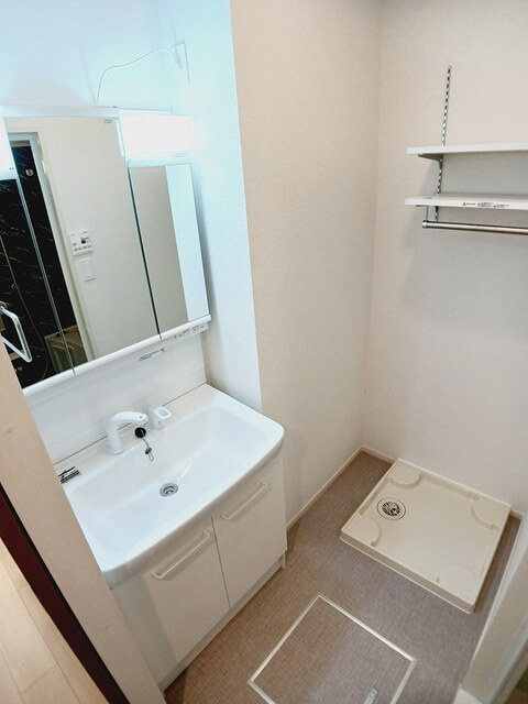 デフィ高埇の洗面所|洗面所