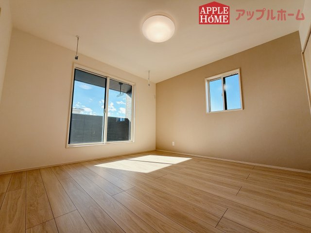 [新築住宅] 羽生市砂山 第1期 全20区画の洋室|居室は全室収納あり！たっぷりある収納活用でお部屋もキレイを保てます♪