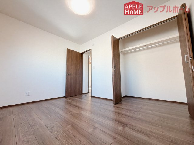 [新築住宅] 羽生市砂山 第1期 全20区画の洋室|居室は全室収納あり！たっぷりある収納活用でお部屋もキレイを保てます♪