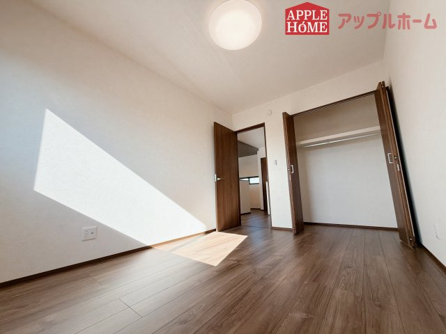 [新築住宅] 羽生市砂山 第1期 全20区画の洋室|居室は全室収納あり！たっぷりある収納活用でお部屋もキレイを保てます♪