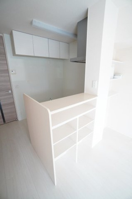 【キッチン】 | アムール | ※同物件・反転タイプの写真です。