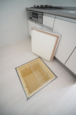 【収納】 | アムール | ※同物件・反転タイプの写真です。