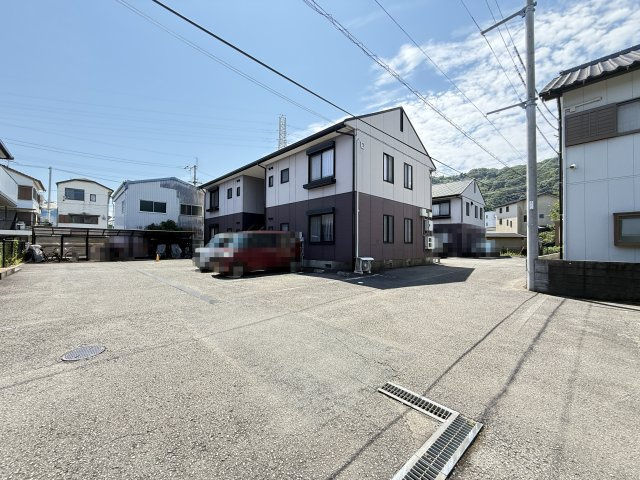 ファミール・ビレジ C棟の外観