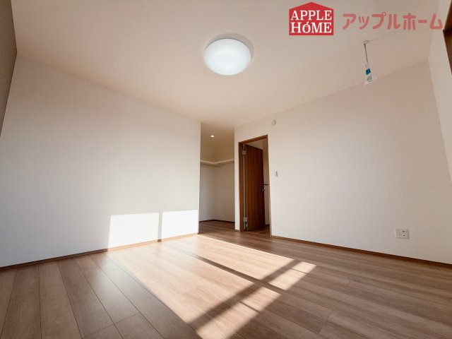 [新築住宅] 羽生市砂山 第1期 全20区画の洋室|居室は全室収納あり！たっぷりある収納活用でお部屋もキレイを保てます♪