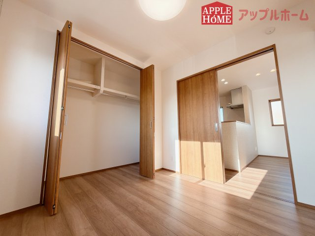 [新築住宅] 羽生市砂山 第1期 全20区画の洋室|居室は全室収納あり！たっぷりある収納活用でお部屋もキレイを保てます♪