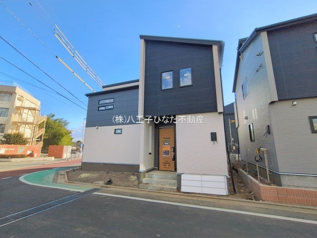 祝　成約済み　八王子市　楢原町　新築戸建ての外観|～仲介手数料無料☆八王子ひなた不動産～八王子市楢原町　新築戸建て