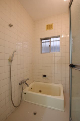 【浴室】 | 大阪狭山市茱萸木７丁目貸家
