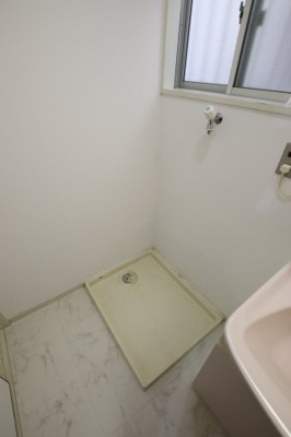 【設備】 | 大阪狭山市茱萸木７丁目貸家 | 室内洗濯機置場