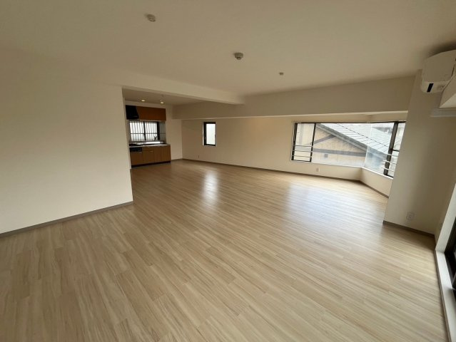 ステラ田中町の居間・リビング