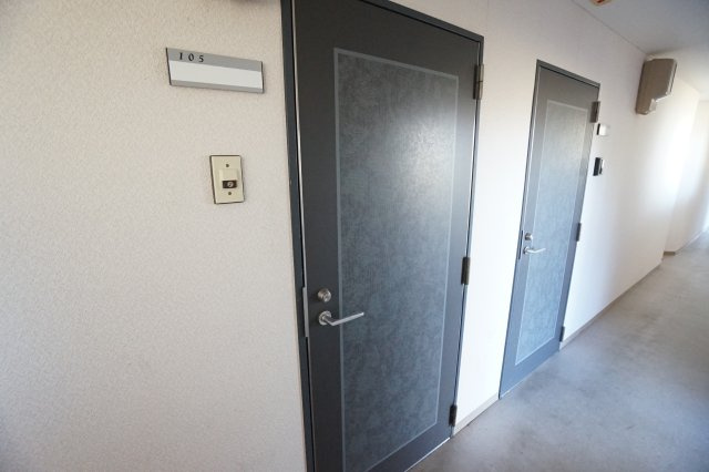 パームス庄田の玄関