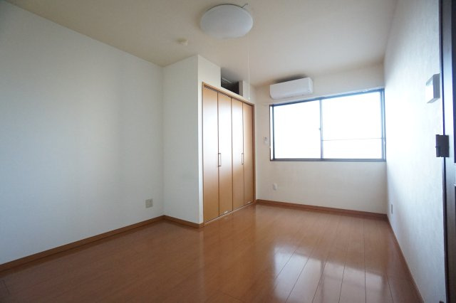 パームス庄田の居間・リビング