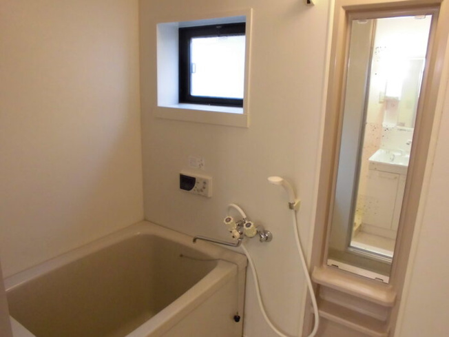 【浴室】 | フレマリール塩澤A