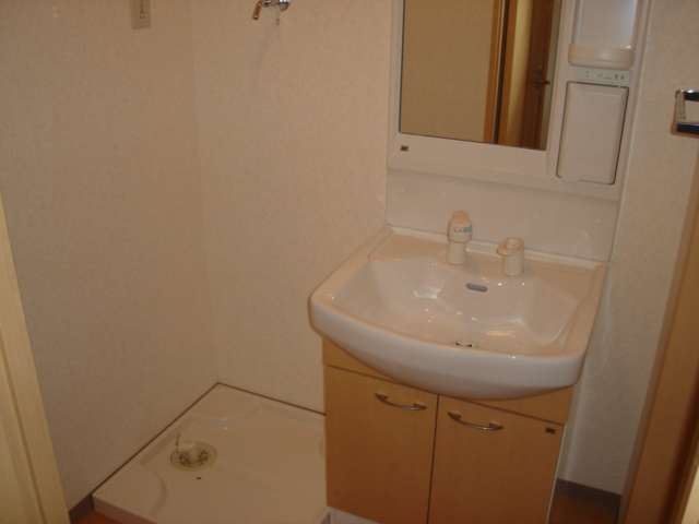 ＥＡＳＴ　１３５．２２の洗面所|洗面(洗面化粧台)