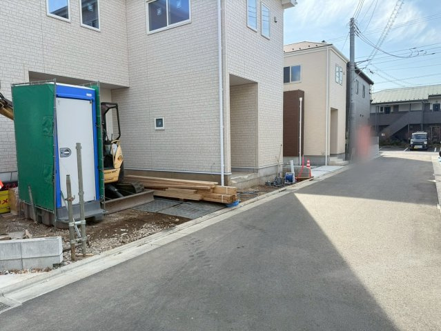 川越市南大塚4丁目　新築一戸建て　13号棟の前面道路含む現地写真|前面道路含む現地写真です