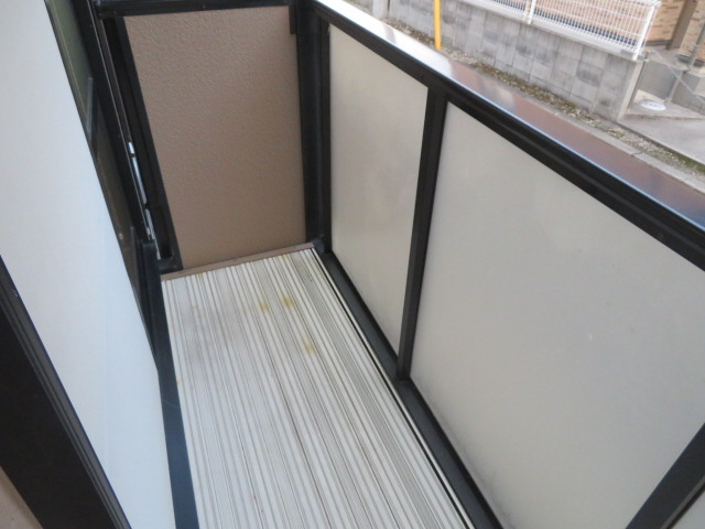 姫路市双葉町のハイツのバルコニー