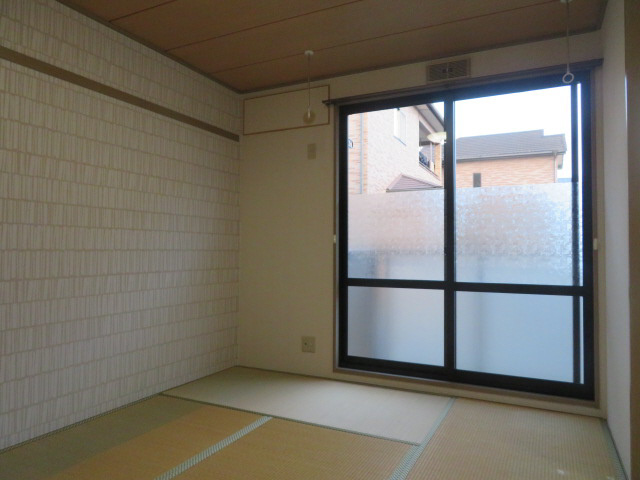 姫路市双葉町のハイツの寝室