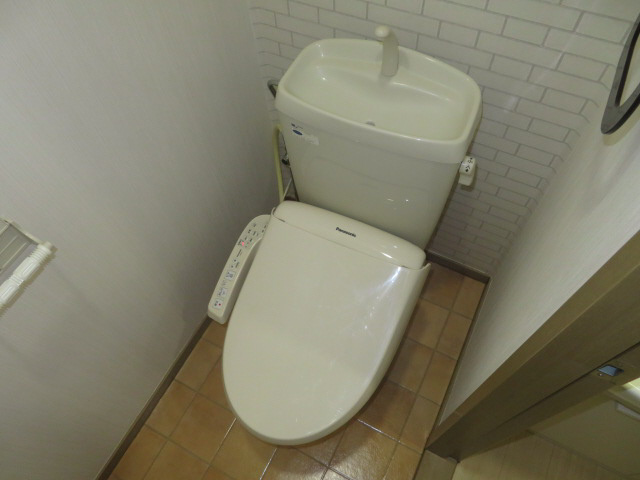 姫路市双葉町のハイツのトイレ