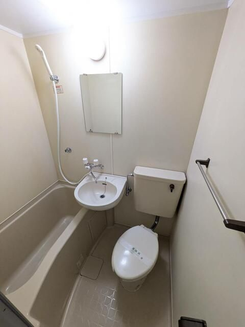 ライオンズプラザ三鷹の浴室