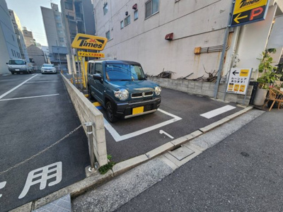 【前面道路含む現地写真】 | 西区天満町　土地 | ※令和8年1月現在、コインパーキングとして賃貸中　月額賃料：91,667円（税込）（継続希望の場合は相談、撤去希望の場合は3ヶ月前の解約通知が必要です）