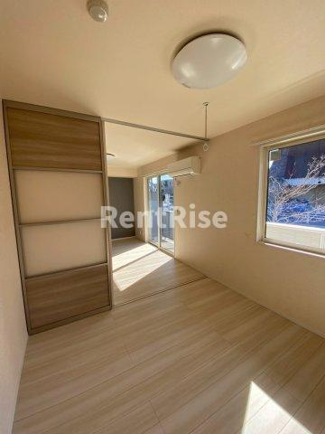 ヴィラ ウィステリアの居間・リビング|ロビー