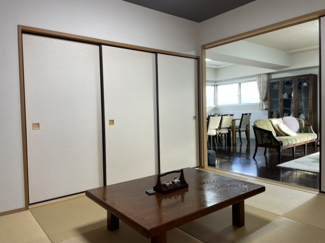 アルファガーデン持田の和室|来客用やくつろぎ空間に使える、7帖の和室です。