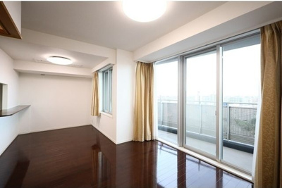 【居間・リビング】 | アイムふじみ野タワー東館 | ゆったり過ごせるリビングです