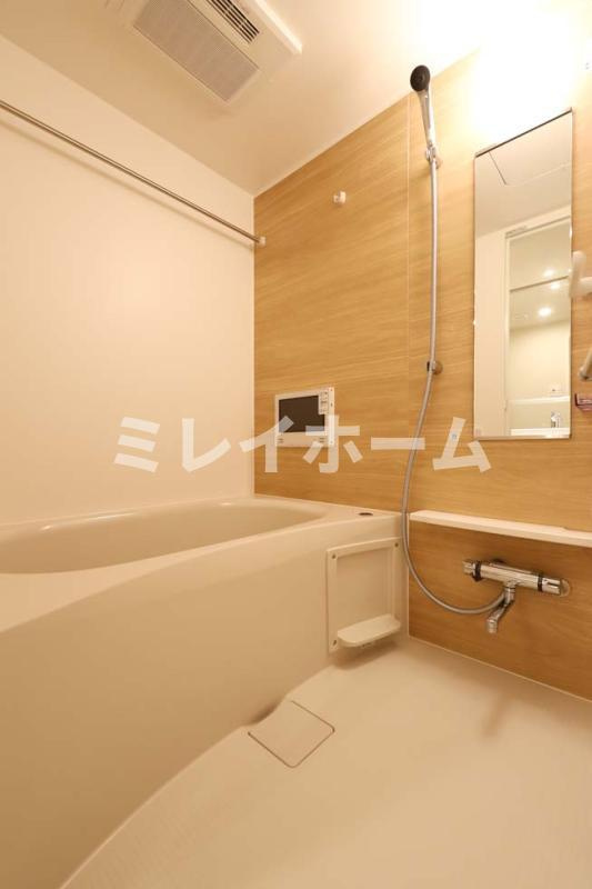 PREMIUM CUBE 大森 TROISの浴室