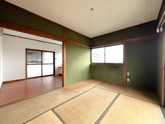 白鳥貸家の和室