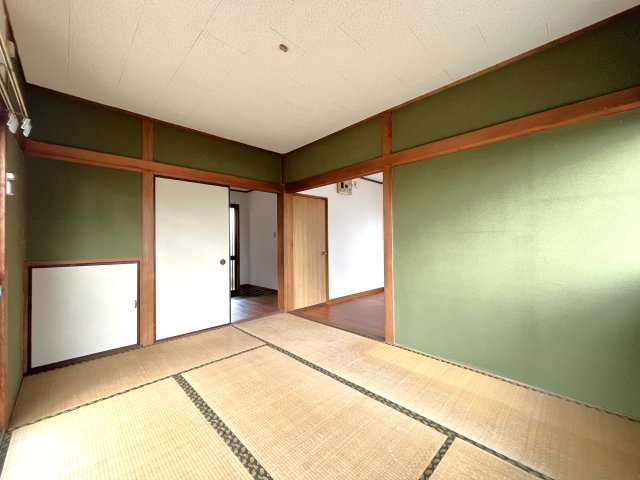 白鳥貸家の和室