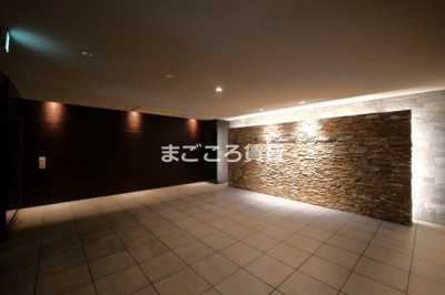 【ロビー】 | エスライズ本町東