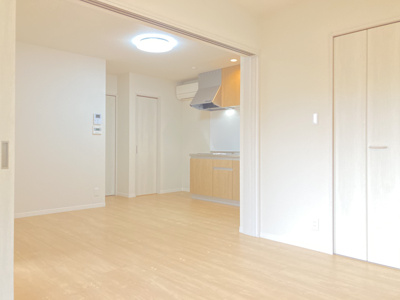 【居間・リビング】 | エフコーポ東山