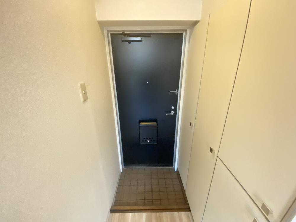 キューブ芦屋の玄関