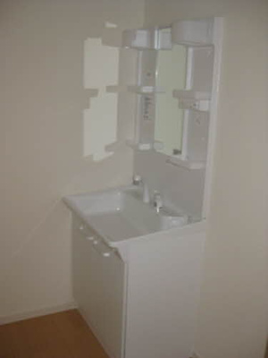 【洗面所】 | シャイン