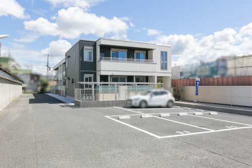 シャーメゾン ビスカリア