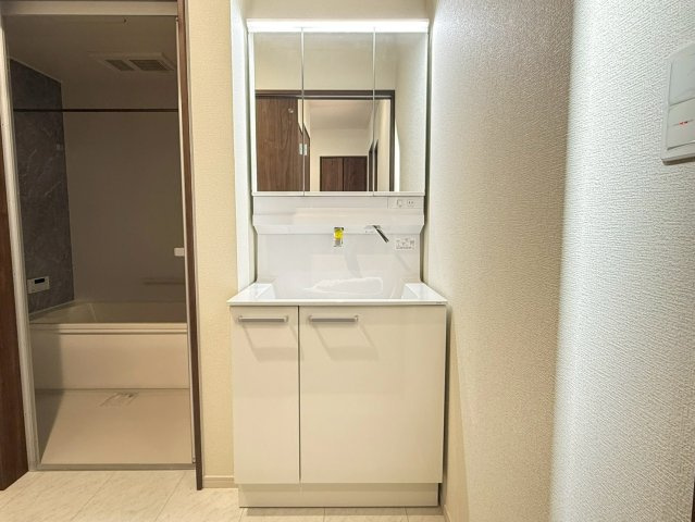 川越市南大塚4丁目　未入居一戸建て　17号棟の独立洗面台|独立洗面台で身支度をすべて済ませてしまいましょう