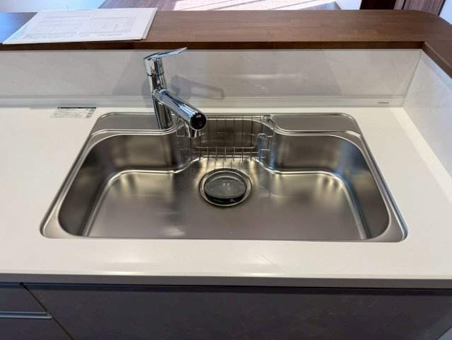 川越市南大塚4丁目　未入居一戸建て　17号棟のキッチン|使いやすいキッチンです