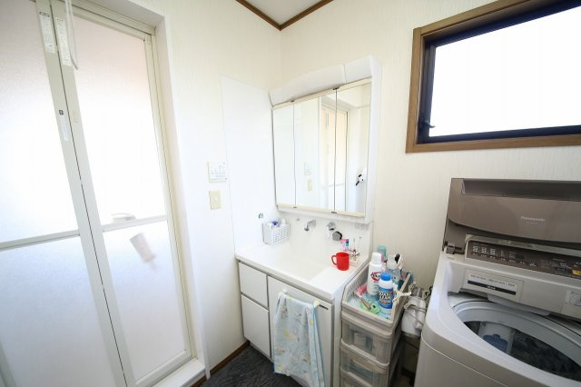 青毛１丁目中古戸建の独立洗面台|独立洗面台