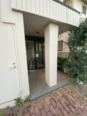 ＳＫマンションのエントランス