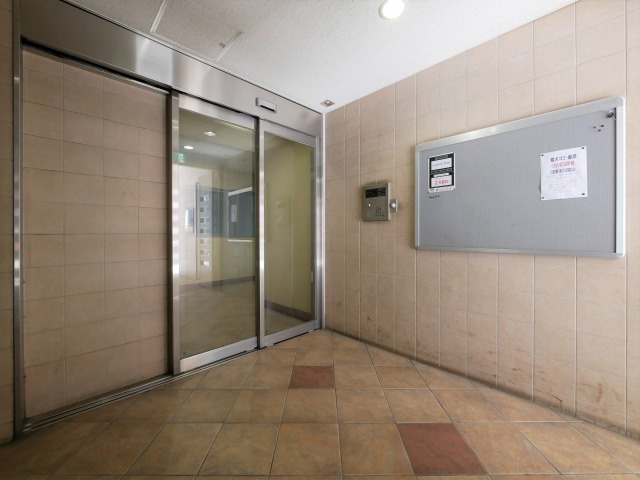 【エントランス】 | ロイヤルメゾン北浜