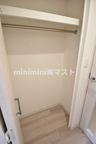 プレサンス難波マジョリティの収納