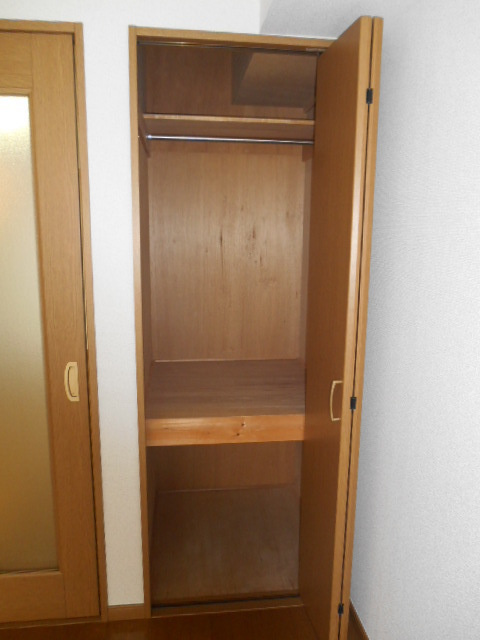 マイレジデンスの居間・リビング