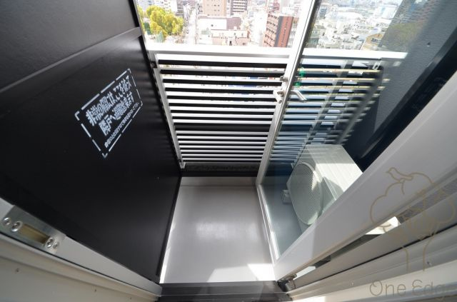 パークフロント北梅田のバルコニー