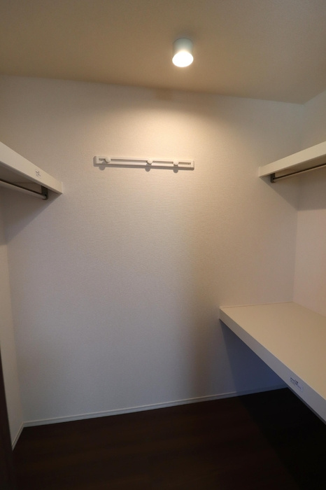 グレースタウン江南Eの収納