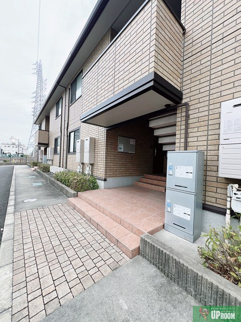 グレースタウン江南Eのエントランス